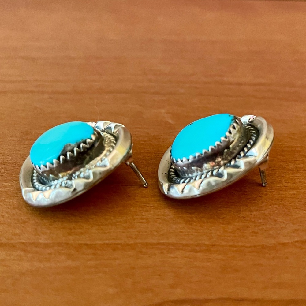 Southwest Vintage Turquoise Sterling Silver Post Earrings Unsigned Hand Made - Picture 4 of 14